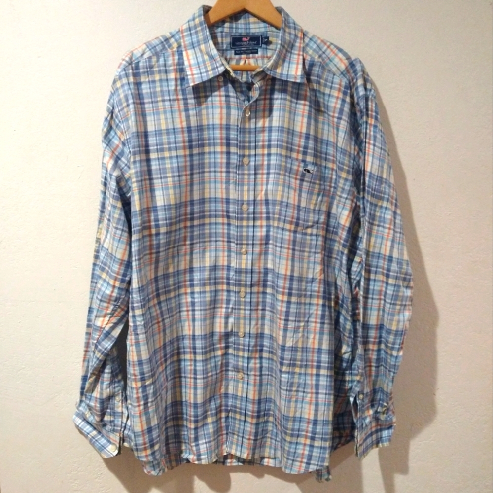 Vineyard Vines Button Down Shirt